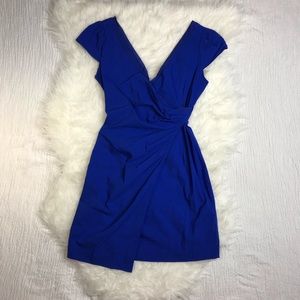 TAE Dress Size M